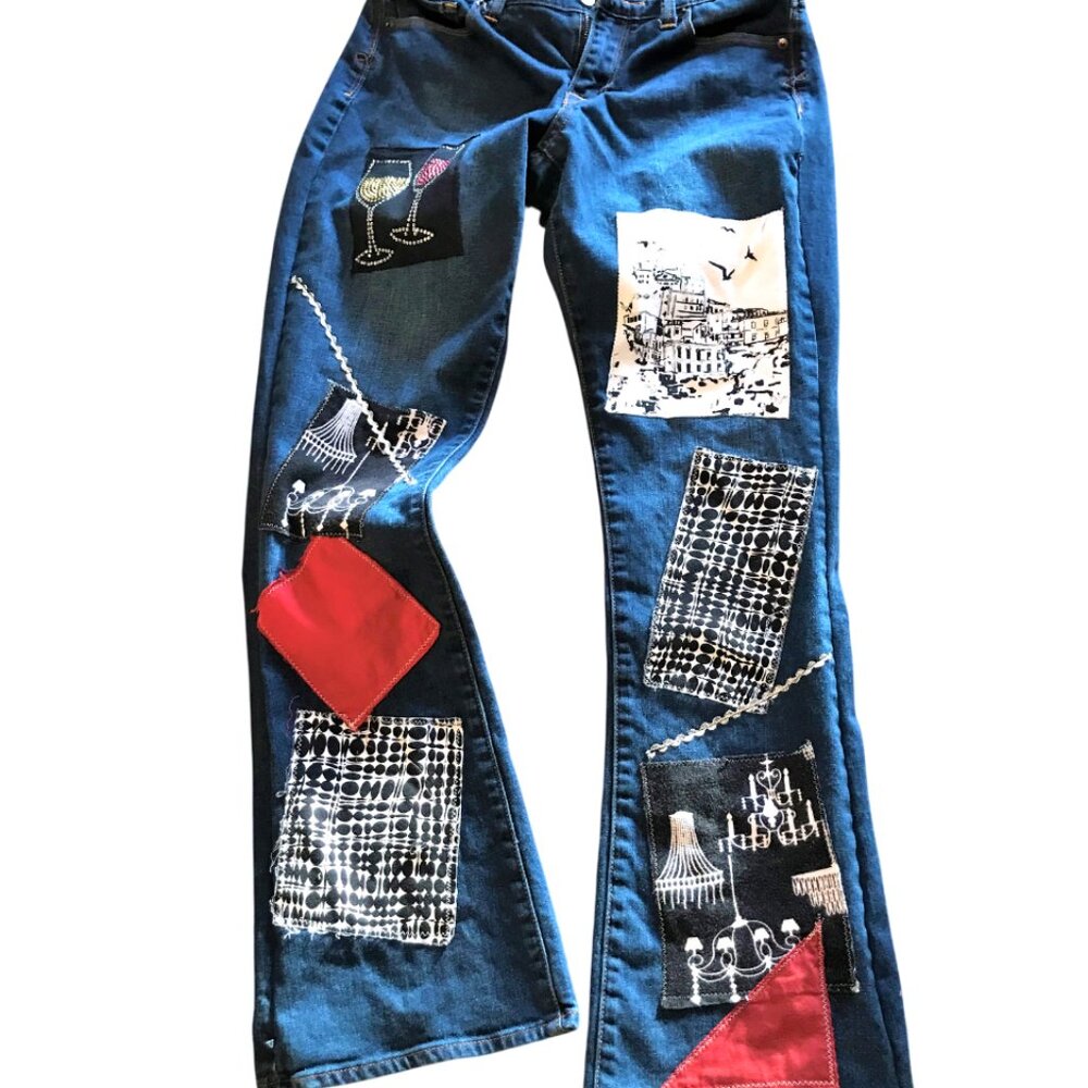 Upcycled Patchwork Jeans, Eclectic Wineglass Cityscape Design Size 6 - Picture 11 of 11